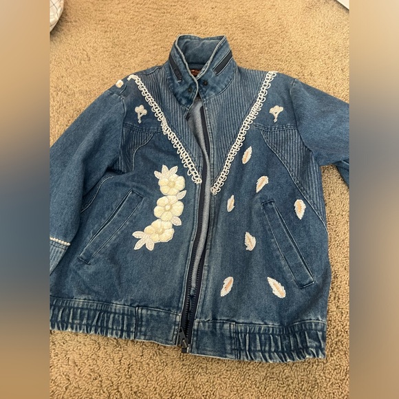 Sergio Valente Size Large denim bomber jacket - Picture 2 of 6